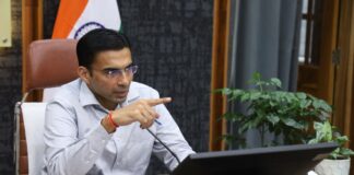 बिग ब्रेकिंग तैस में आकर लहराया शस्त्र: डीएम ने किया पुनीत अग्रवाल का शस्त्र जब्त: लाइसेंस निलम्बित कानून से खिलवाड़ जिले में मंजूर नहीं