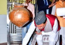 मुख्यमंत्री ने तीर्थराज पुष्कर स्थित श्री ब्रह्मा जी मंदिर में की पूजा-अर्चना