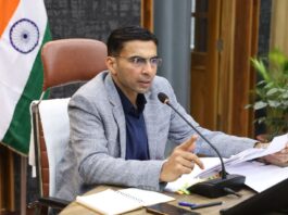 ब्रेकिंग न्यूज़ प्रशासन का बड़ा एक्शन सीएचसी रायपुर; एक ही व्यक्ति विशेष का जन औषधि केंद्र व बगल में ही मेडिकल स्टोर दोने के लाइसेंस निरस्त