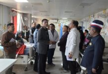 डीएम का कोरोनेशन निरीक्षण; पैथोलॉजी का समय 1 घंटे बढा; अनुबन्धित चंदन लैब की 24 घंटे उपस्थिति की पिछले 03 माह की रिपोर्ट तलब;