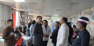 डीएम का कोरोनेशन निरीक्षण; पैथोलॉजी का समय 1 घंटे बढा; अनुबन्धित चंदन लैब की 24 घंटे उपस्थिति की पिछले 03 माह की रिपोर्ट तलब;