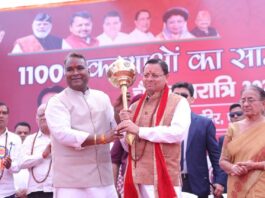 महानगर के अध्यक्ष सिद्धार्थ उमेश अग्रवाल ने चैत्र नवरात्रि में भक्ति शक्ति एवं आत्मा विश्वास की नौ दिवसीय यात्रा