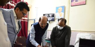 स्वास्थ्य सेवाओं पर मंत्री सुबोध उनियाल की पैनी नजर, नंदगांव सीएचसी में औचक जांच