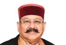 फिजूल खर्ची पर रोक लगाकर मितव्ययिता से काम करें: महाराज