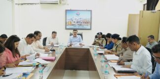 मुख्यमंत्री के जीरो टॉलरेंस नीति के तहत भूमि धोखाधडी मामलों पर प्रशासन ने कसा शिकंजा – गढ़वाल आयुक्त