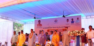 प्रदेश में बह रही है विकास की गंगा: महाराज