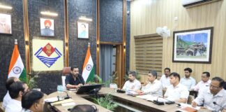 देहरादून की अर्थव्यवस्था को गति देने वाली योजनाएं हो जिला प्लान में शामिल – डीएम