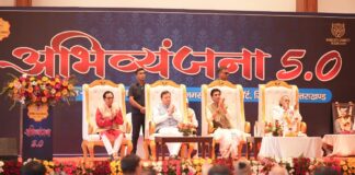 कवि केवल शब्दों के निर्माता नहीं होते बल्कि वे समाज के चिंतक, मार्गदर्शक और प्रेरक। सीएम धामी