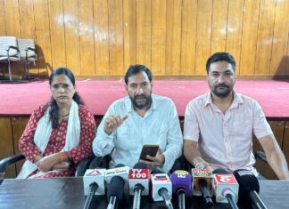 ब्रेकिंग न्यूज़ देहरादून: होम-स्टे पंजीकरण में दो लाख की रिश्वत मांगने का आरोप, राष्ट्रवादी रीजनल पार्टी ने खोला मोर्चा