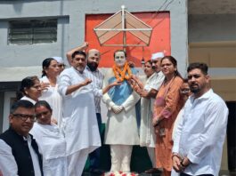 राजीव गांधी जी की जयंती पर डॉ. जसविंदर सिंह गोगी ने किया नमन