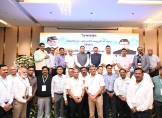 मुख्यमंत्री धामी ने हल्द्वानी में व्यापारियों एवं उद्योग प्रतिनिधियों के साथ किया संवाद