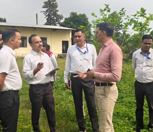 उत्तर प्रदेश के रेशम निदेशक ने देहरादून स्थित केंद्रीय रेशम बोर्ड के अनुसंधान केंद्र का तकनीकी भ्रमण किया