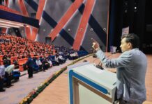 लिंगानुपात में संतुलन के लिए जरूरी है सामाजिक जागरूकता और बेटियों का सम्मानः डीएम