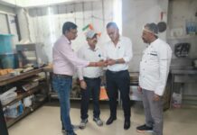 त्योहारी सीजन में खाद्य सुरक्षा विभाग का एक्शन तेज, राजपुर रोड के नामी कैफे-रेस्टोरेंट में छापेमारी
